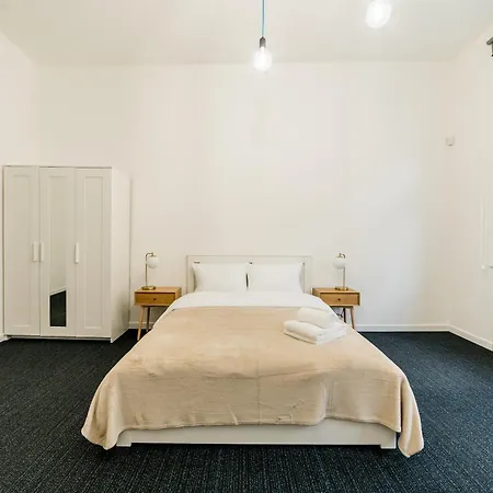 Kilinskiego Spacious By Bookinghost